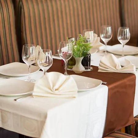 Shipkovo Hotel 3*